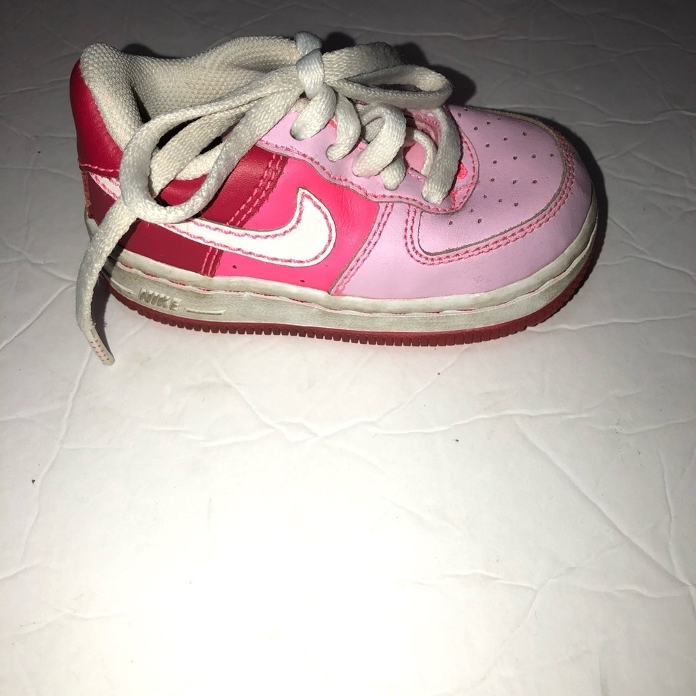 𝅺Nike Air Force ones toddler pink sneakers 5c flavs